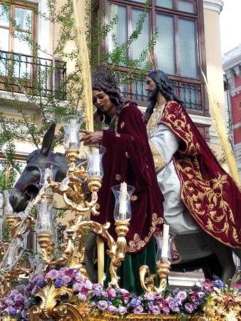 Cofradía Borriquilla Granada: ¡FESTIVIDAD SAN JUAN EVANGELISTA!