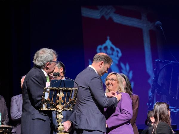 Cofradía Borriquilla Granada: PREGÓN SEMANA SANTA 2025 - 