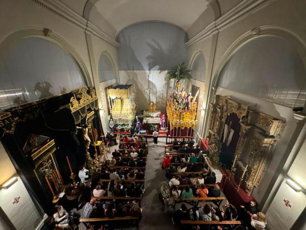 Cofradía Borriquilla Granada: IMPOSICIÓN DE MEDALLAS NUEVOS HERMAN@S 2024