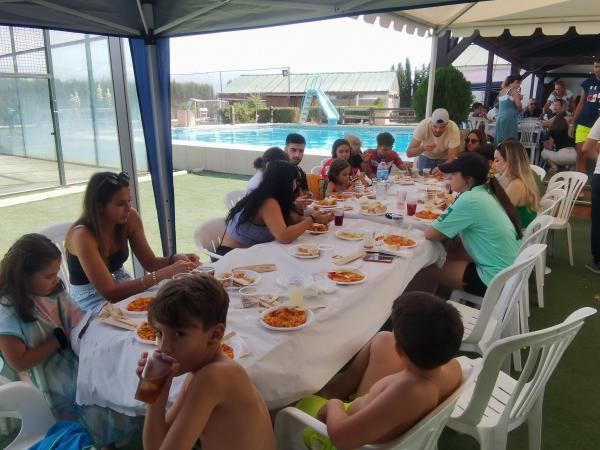 Cofradía Borriquilla Granada: III REENCUENTRO POST VACACIONAL