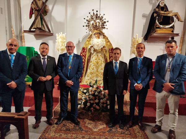 Cofradía Borriquilla Granada: PAZ PARA GRANADA Y EL MUNDO. EXALTACIÓN DEL CINCUENTENARIO DE LA VIRGEN DE LA PAZ