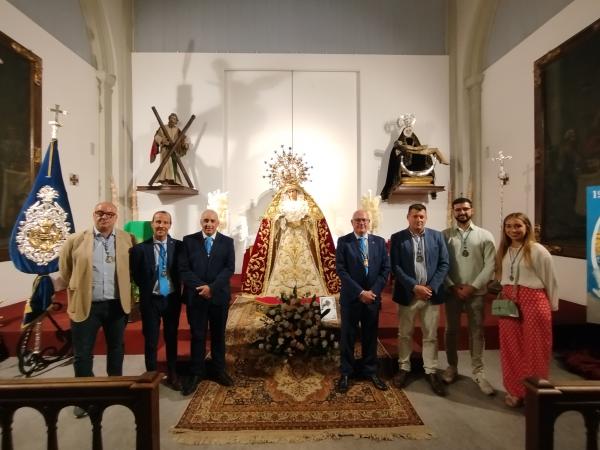 Cofradía Borriquilla Granada: PAZ PARA GRANADA Y EL MUNDO. EXALTACIÓN DEL CINCUENTENARIO DE LA VIRGEN DE LA PAZ