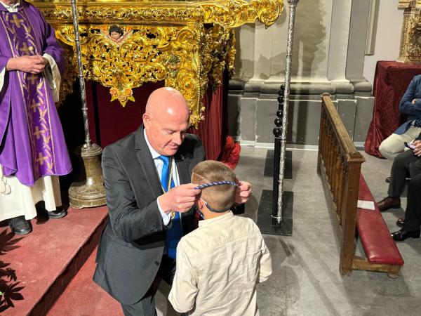 Cofradía Borriquilla Granada: IMPOSICIÓN DE MEDALLAS NUEVOS HERMAN@S 2024