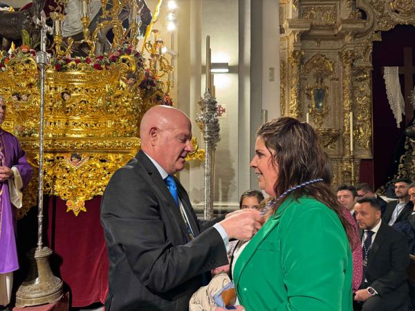Cofradía Borriquilla Granada: IMPOSICIÓN DE MEDALLAS NUEVOS HERMAN@S 2024