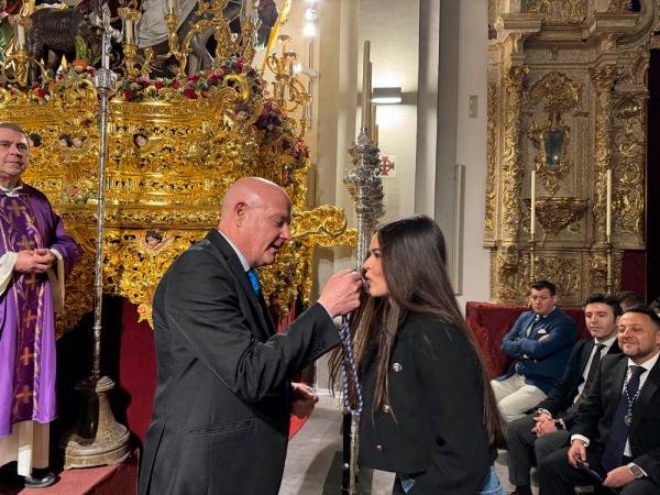 Cofradía Borriquilla Granada: IMPOSICIÓN DE MEDALLAS NUEVOS HERMAN@S 2024