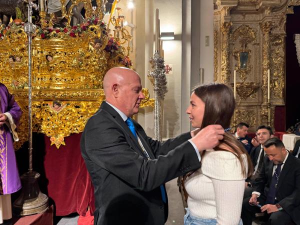 Cofradía Borriquilla Granada: IMPOSICIÓN DE MEDALLAS NUEVOS HERMAN@S 2024