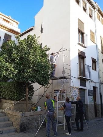 Cofradía Borriquilla Granada: BENDICIÓN DEL RETABLO CERÁMICO DE JESÚS EN LA ENTRADA EN JERUSALÉN POR 75 ANIVERSARIO FUNDACIONAL