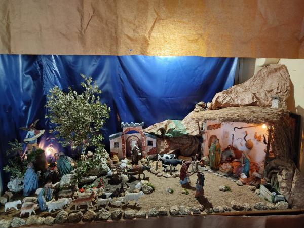 Cofradía Borriquilla Granada: BELENES PRESENTADOS AL CONCURSO FAMILIAR "BELÉN EN CASA"