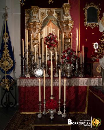 Cofradía Borriquilla Granada: ALTAR CRISTO REY DEL UNIVERSO