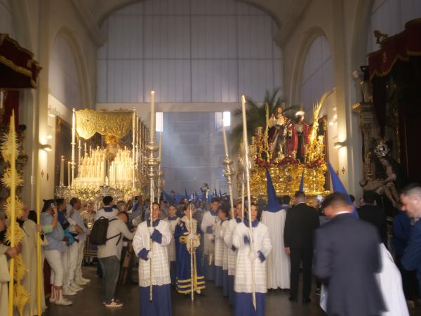 Cofradía Borriquilla Granada: DOMINGO DE RAMOS 2026