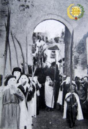 Cofradía Borriquilla Granada: CIEN AÑOS BENDICIENDO A GRANADA