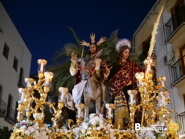 Cofradía Borriquilla Granada: TRASLADO A LA S.A.I. CATEDRAL DE GRANADA PARA LA PARTICIPACIÓN EN LA PROCESIÓN MAGNA