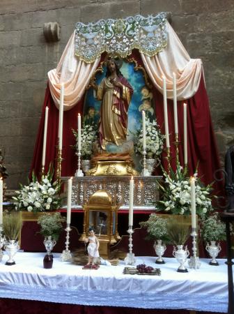Cofradía Borriquilla Granada: MAÑANA CELEBRAREMOS LA FESTIVIDAD DEL CORPUS CHRISTI EN UN AÑO DIFERENTE