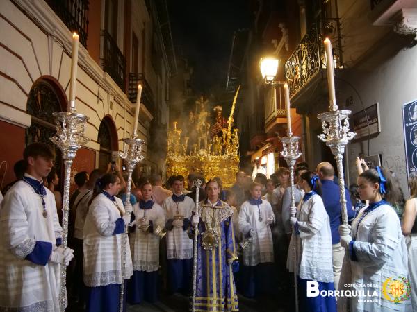 Cofradía Borriquilla Granada: TRASLADO A LA S.A.I. CATEDRAL DE GRANADA PARA LA PARTICIPACIÓN EN LA PROCESIÓN MAGNA