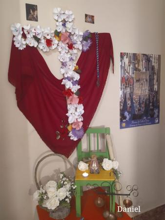 Cofradía Borriquilla Granada: #CRUZENCASA