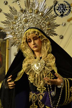 Cofradía Borriquilla Granada: NUESTRA SEÑORA DE LA PAZ VESTIDA DE LUTO 2013