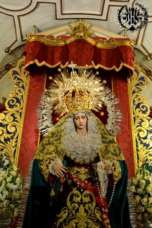 Cofradía Borriquilla Granada: REINA DE LA PAZ EN BESAMANOS. AÑO 2015