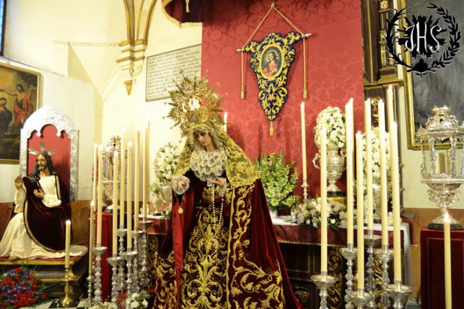 Cofradía Borriquilla Granada: DEVOTO BESAMANOS EN HONOR A NUESTRA SEÑORA DE LA PAZ EN SU FESTIVIDAD 2014