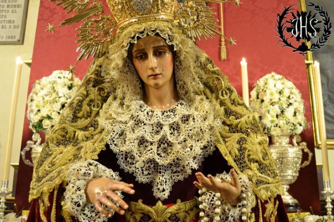 Cofradía Borriquilla Granada: DEVOTO BESAMANOS EN HONOR A NUESTRA SEÑORA DE LA PAZ EN SU FESTIVIDAD 2014