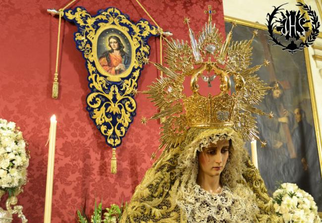 Cofradía Borriquilla Granada: DEVOTO BESAMANOS EN HONOR A NUESTRA SEÑORA DE LA PAZ EN SU FESTIVIDAD 2014