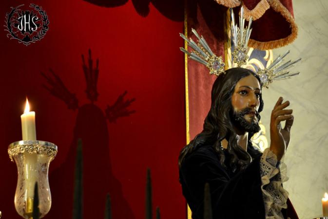 Cofradía Borriquilla Granada: CRISTO REY DEL UNIVERSO. AÑO 2014