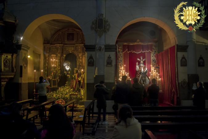 Cofradía Borriquilla Granada: NUESTRA SEÑORA DE LA PAZ EN EL MES DE LOS DIFUNTOS 2015