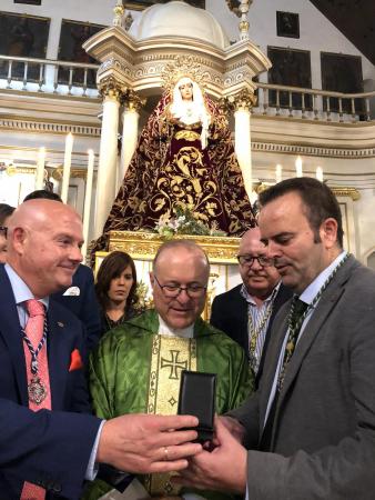 Cofradía Borriquilla Granada: PARTICIPACIÓN DE NUESTRA COFRADÍA EN LA CORONACIÓN CANÓNICA PONTIFICIA DE NTRA. SRA. DE LA ESPERANZA