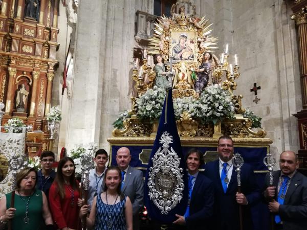 Cofradía Borriquilla Granada: PROCESIÓN DE LA VIRGEN DEL PERPETUO SOCORRO
