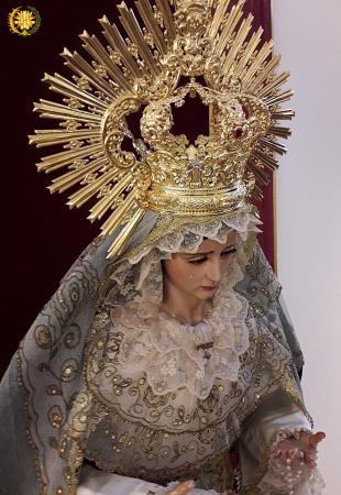 Cofradía Borriquilla Granada: "GLORIAS DE MARÍA: NTRA. SRA. DE LA PAZ" 