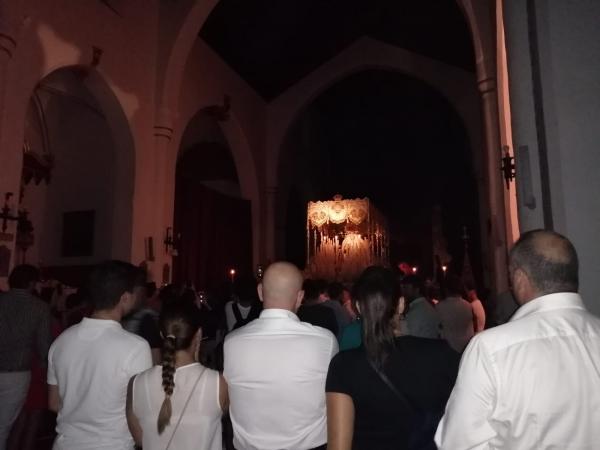 Cofradía Borriquilla Granada: SALIDA EXTRAORDINARIA DE MARÍA SANTÍSIMA DE LA AURORA CORONADA 