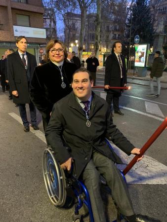 Cofradía Borriquilla Granada: VÍA CRUCIS OFICIAL DE LA REAL FEDERACIÓN DE HERMANDADES Y COFRADÍAS DE GRANADA