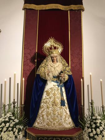 Cofradía Borriquilla Granada: TRIDUO EN HONOR A JESÚS DE LA ENTRADA EN JERUSALÉN, FUNCIÓN SOLEMNE POR LA FESTIVIDAD DE CRISTO REY y BESAMANOS  2018