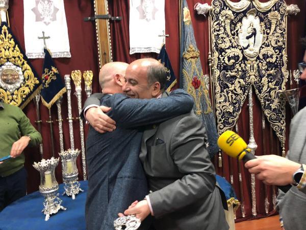 Cofradía Borriquilla Granada: ENTREGA DE LA LLAVE A SANTA MARÍA DE LA ALHAMBRA 2019