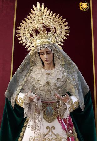 Cofradía Borriquilla Granada: "GLORIAS DE MARÍA: NTRA. SRA. DE LA PAZ" 
