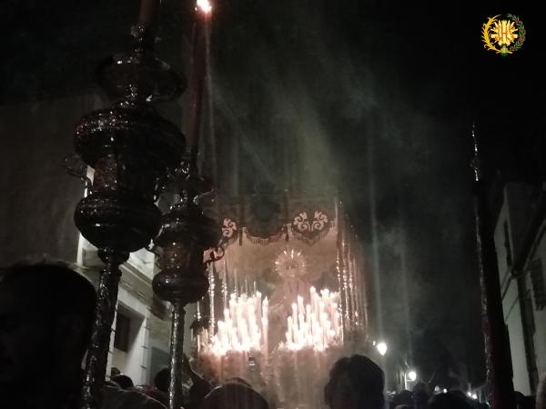 Cofradía Borriquilla Granada: SALIDA EXTRAORDINARIA DE MARÍA SANTÍSIMA DE LA AURORA CORONADA 