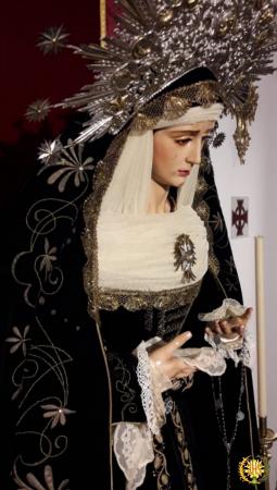 Cofradía Borriquilla Granada: FELIZ DÍA DE TODOS LOS SANTOS