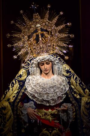 Cofradía Borriquilla Granada: HOY ES VIERNES DE DOLORES