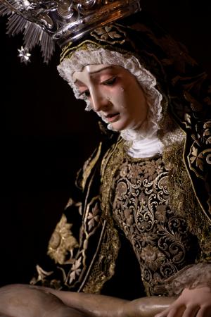 Cofradía Borriquilla Granada: TRASLADO DE NUESTRA SEÑORA DE LAS ANGUSTIAS A LA S.I. CATEDRAL CON MOTIVO DE “KERYGMA”