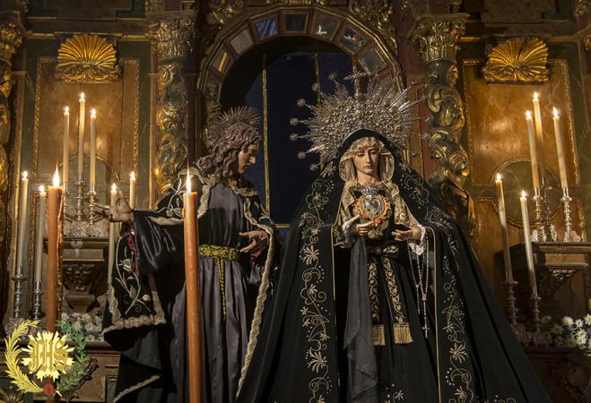 Cofradía Borriquilla Granada: NUESTRA SEÑORA DE LA PAZ ATAVIADA DE LUTO PARA EL MES DE LOS DIFUNTOS. AÑO 2016
