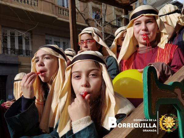 Cofradía Borriquilla Granada: FOTOS CARROZA ILUSIÓN  - CABALGATA 2026