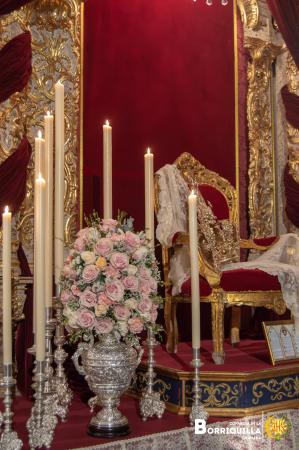Cofradía Borriquilla Granada: ALTAR DE CULTOS NTRA. SRA. DE LA PAZ