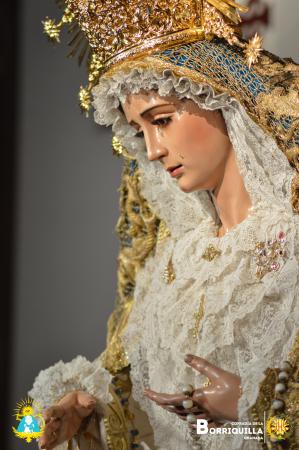 Cofradía Borriquilla Granada: Festividad de Nuestra Señora de la Paz: Un altar efímero lleno de historia y devoción. 2025