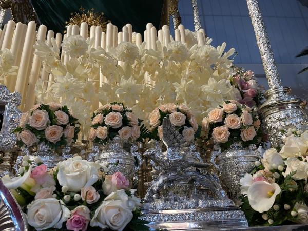 Cofradía Borriquilla Granada: FLORES- DOMINGO DE RAMOS 2022