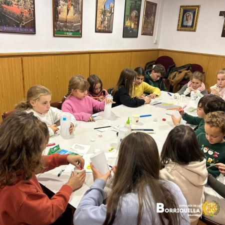 Cofradía Borriquilla Granada: LOS MÁS PEQUES DE LA COFRADÍA HACEN HERMANDAD
