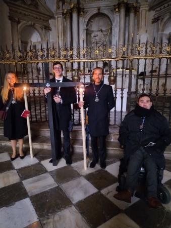 Cofradía Borriquilla Granada: PARTICIPACIÓN EN EL TRASLADO Y VIA CRUCIS OFICIAL 