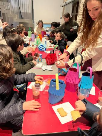 Cofradía Borriquilla Granada: La Cofradía celebra la Festividad de la Candelaria con una multitudinaria jornada protagonizada por los más pequeños