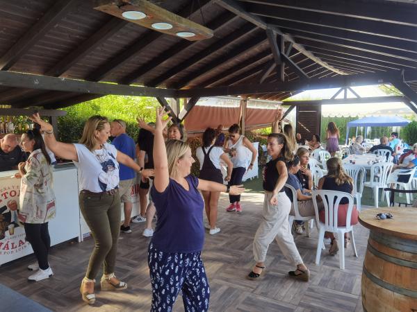 Cofradía Borriquilla Granada: ¡QUÉ BIEN LO HEMOS PASADO EN EL REENCUENTRO POST-VACACIONAL!