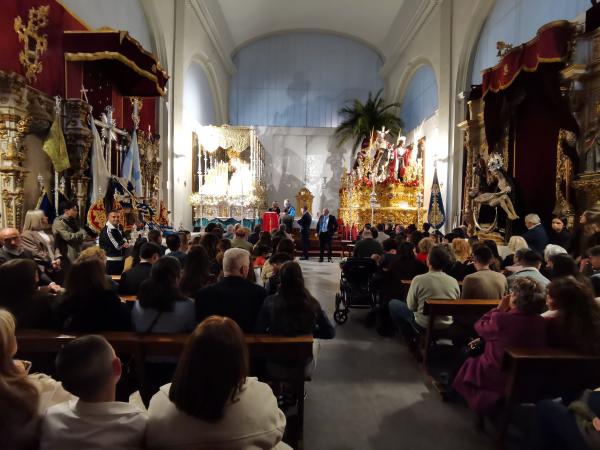 Cofradía Borriquilla Granada: DAMOS LA BIENVENIDA A MÁS DE 70 HERMAN@S NUEVOS EN LA FUNCIÓN SOLEMNE