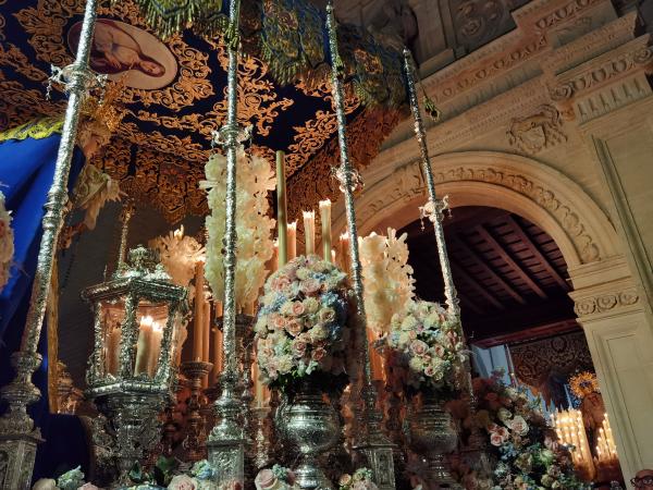 Cofradía Borriquilla Granada: RECIBIMOS A NUESTROS HERMANOS DE LA ESTRELLA EL JUEVES SANTO EN LAS PUERTAS DE SAN ANDRÉS 2026