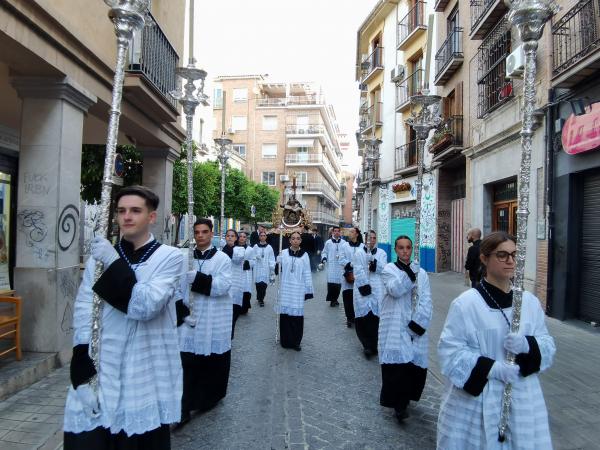 Cofradía Borriquilla Granada: TRASLADO DE LA VIRGEN DE LAS ANGUSTIAS DE SAN ANDRÉS A LA S.A.I. CATEDRAL POR KERYGMA
